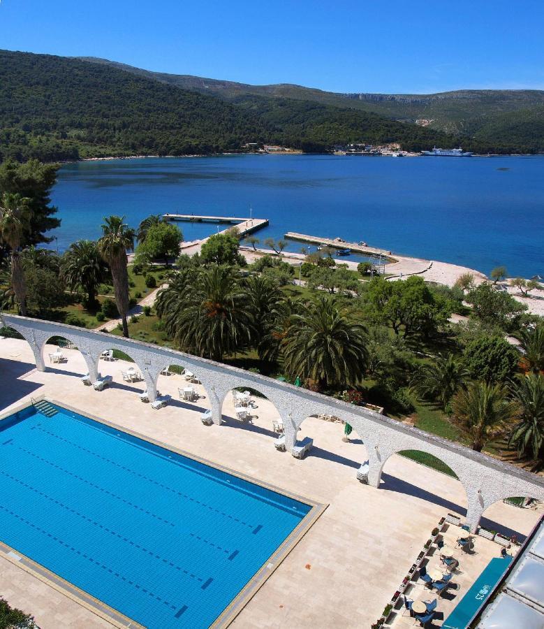 Helios Sunny Apartments By Valamar Старий Град Екстер'єр фото